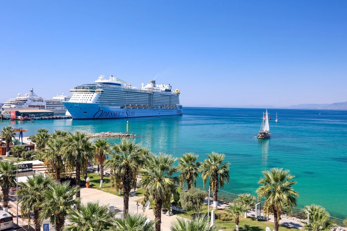 Explora Grecia: Entre Tierra y Mar